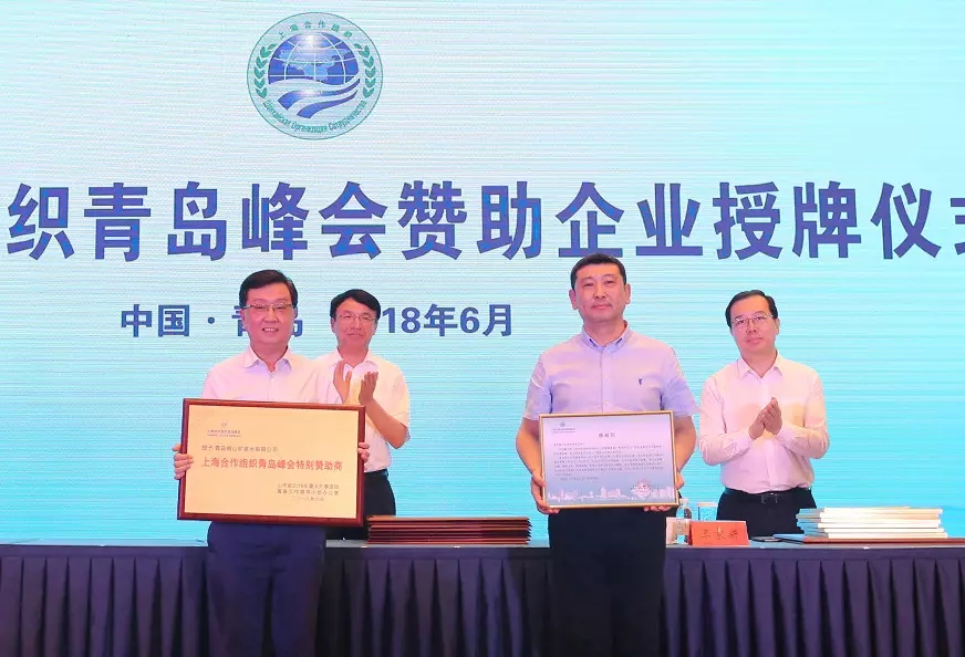 1530941604784159.jpg f18b97cb819b2f6517cbefbdc2e15de2.jpg