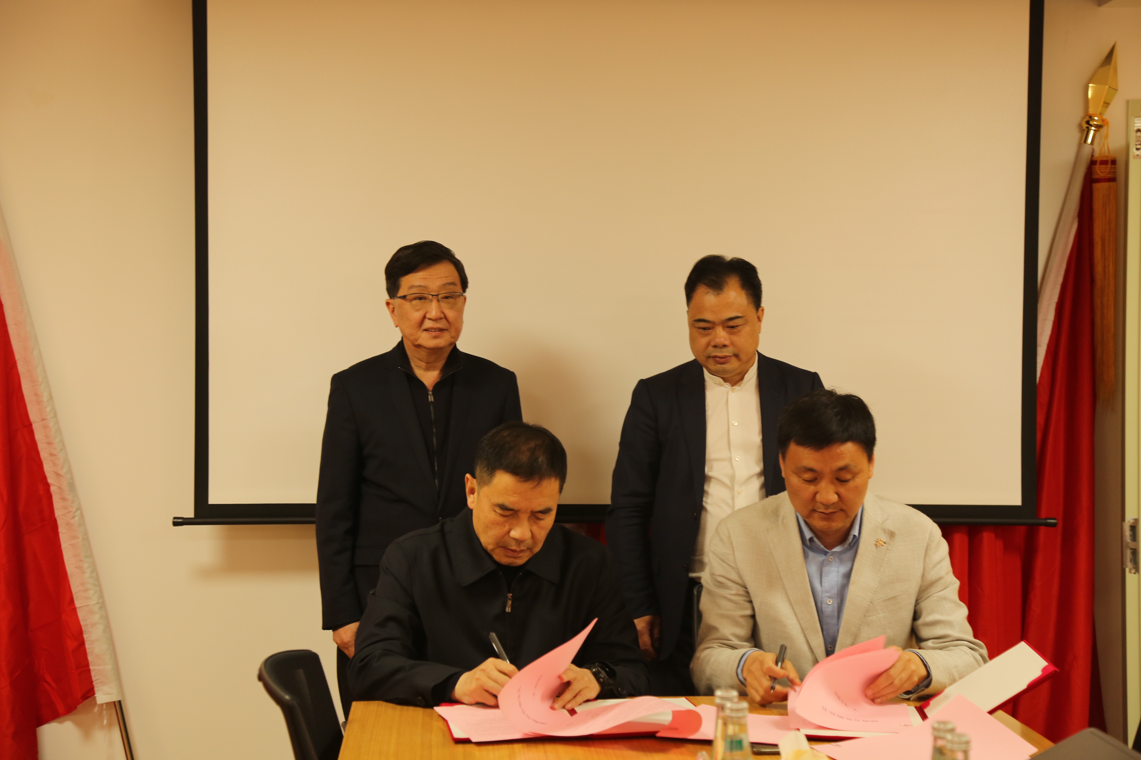 1586349614981098.jpg 6V9A9018.JPG