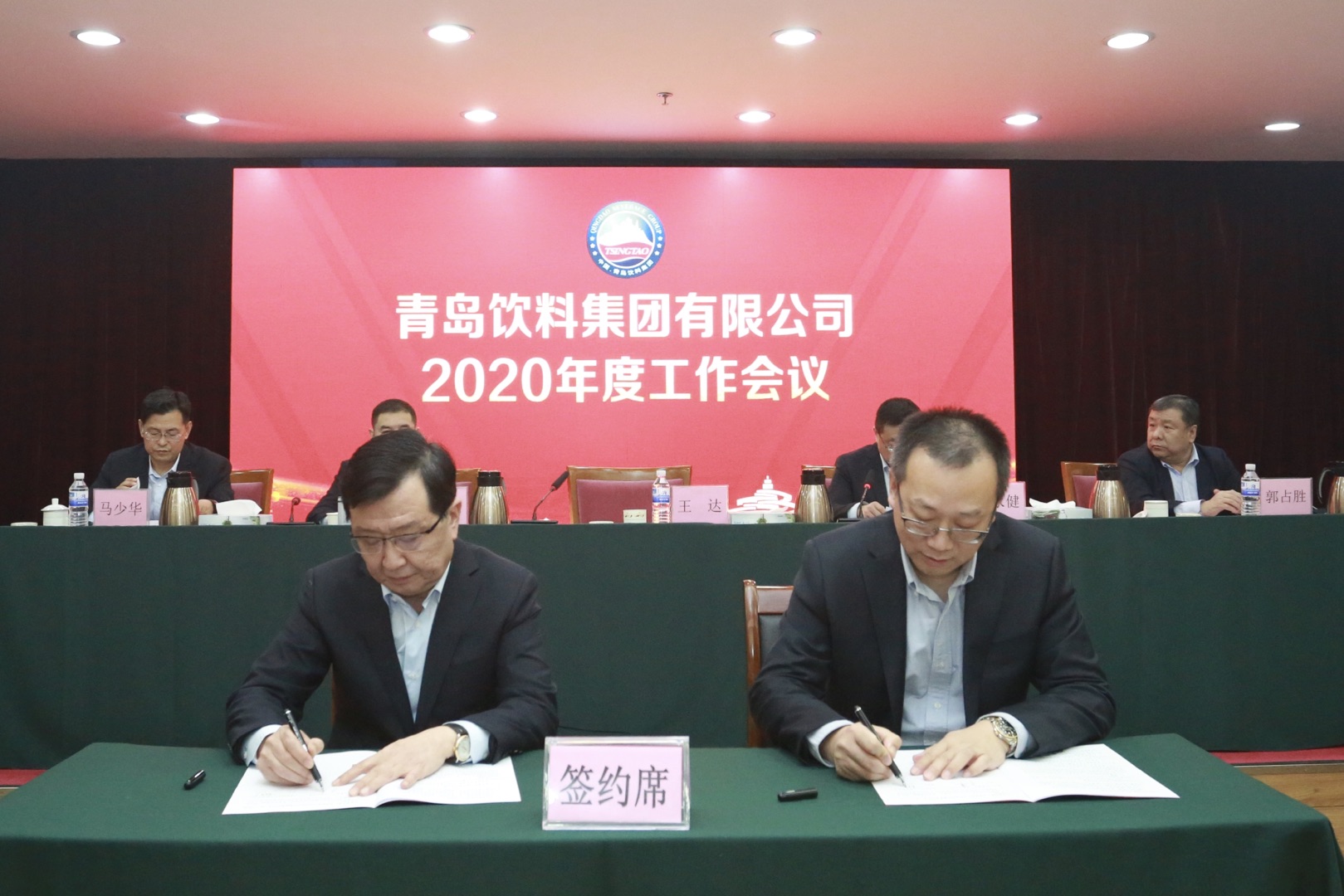 1610874489151045.jpg 15c171b3-183b-42cc-b7e8-bb514ad2ffed.jpg